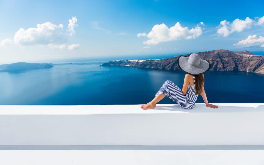 Spartan Vacations Visits Santorini For Amazing Sights