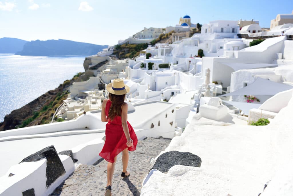 Spartan Vacations Visits Santorini For Amazing Sights